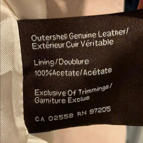 Danier pink shimmer leather jacket w/ruffle collar - Picture 12 of 12